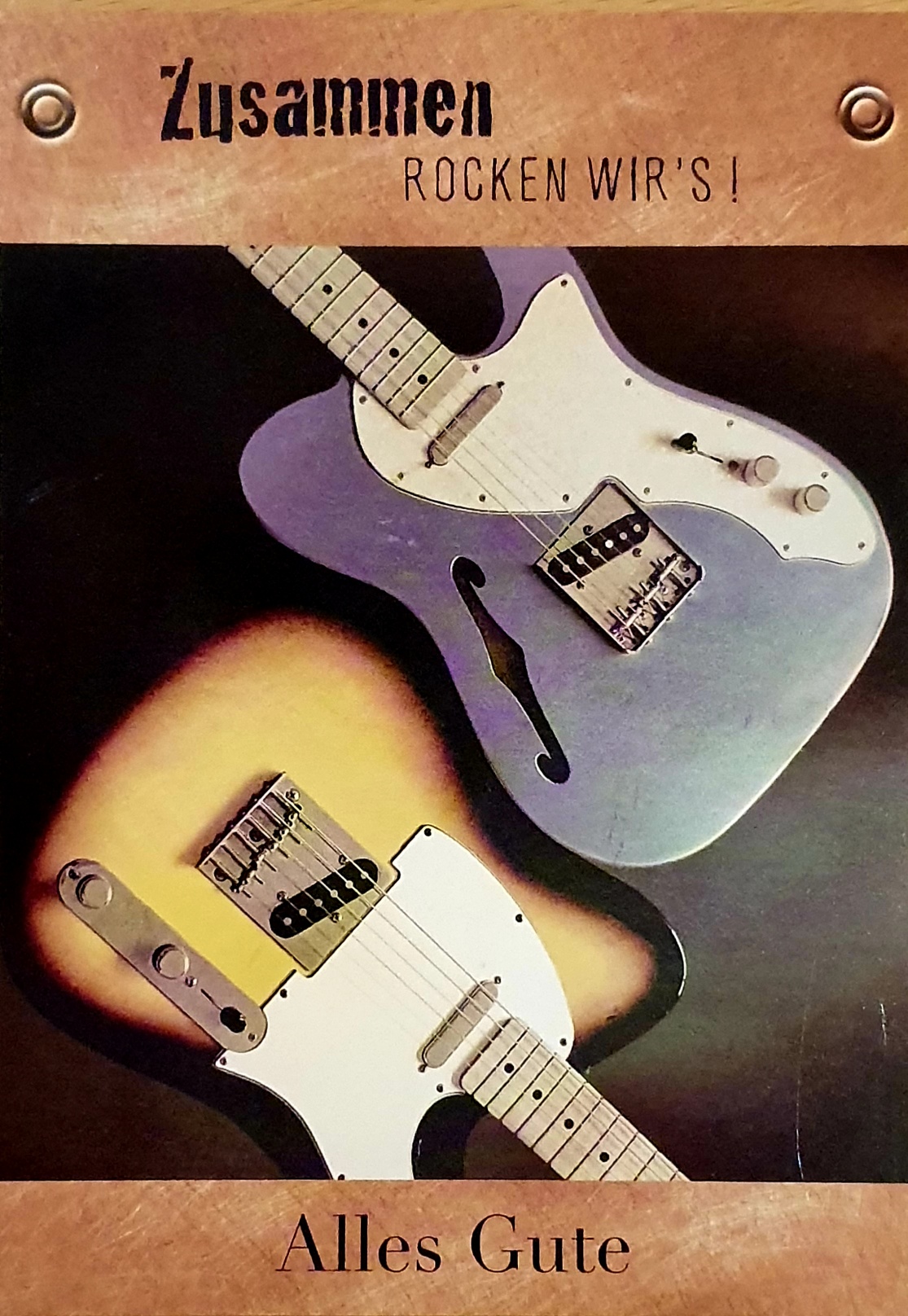 Glückwunschkarte mit E-Gitarren für einen rockigen Gruß!