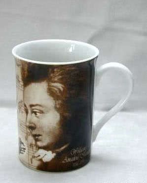 Porzellanbecher Mozart