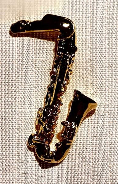 Anstecker Saxophon klein vergoldet
